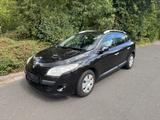 Renault Megane III Grandtour Dynamique 2.HAND - Renault Megane aus 2010: Kombi