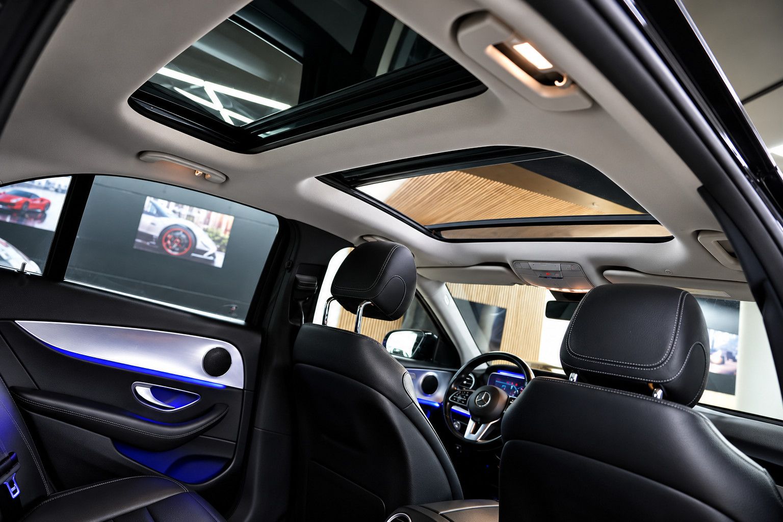 Fahrzeugabbildung Mercedes-Benz E 220 E 220 d Avantgarde *Pano*Ambiente*Widescre