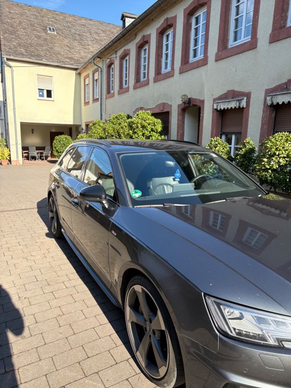 Image of Audi A4