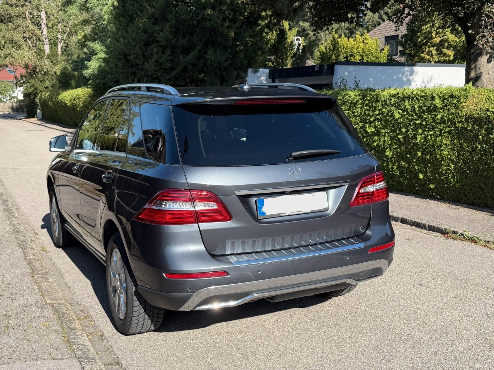 Mercedes-Benz ML 350 BlueTec 4MATIC