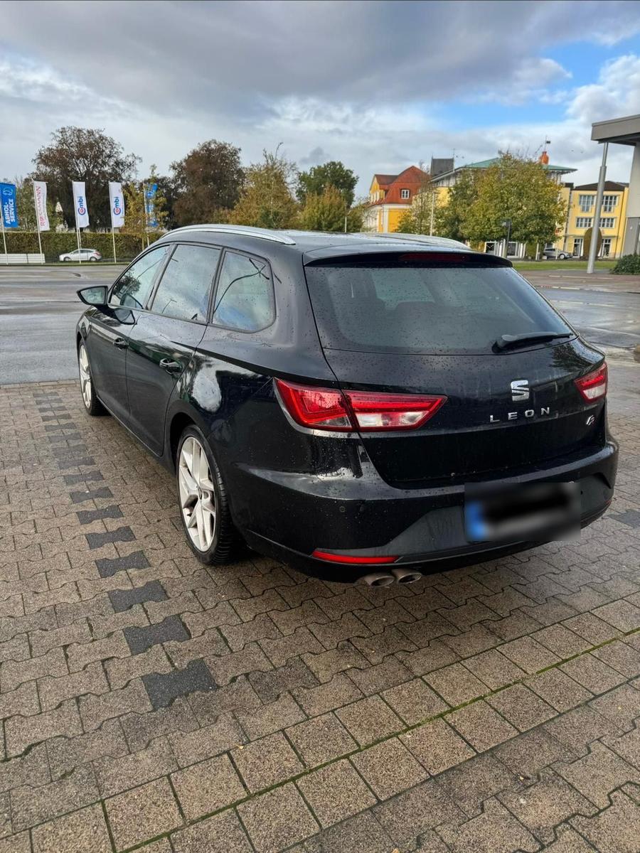 Seat Leon 2015 — photo 6