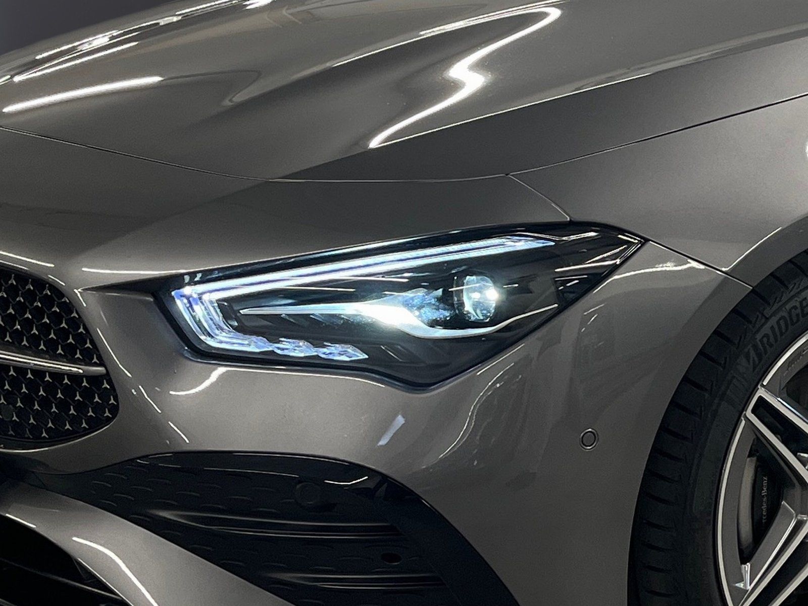 Fahrzeugabbildung Mercedes-Benz CLA 180 SB AMG Adv.*LED*Kamera*18"*CarPlay*Easy*
