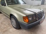 Mercedes-Benz Mercedes E 230 (W124)  2. Hand  Original... - Mercedes-Benz E 230: W124