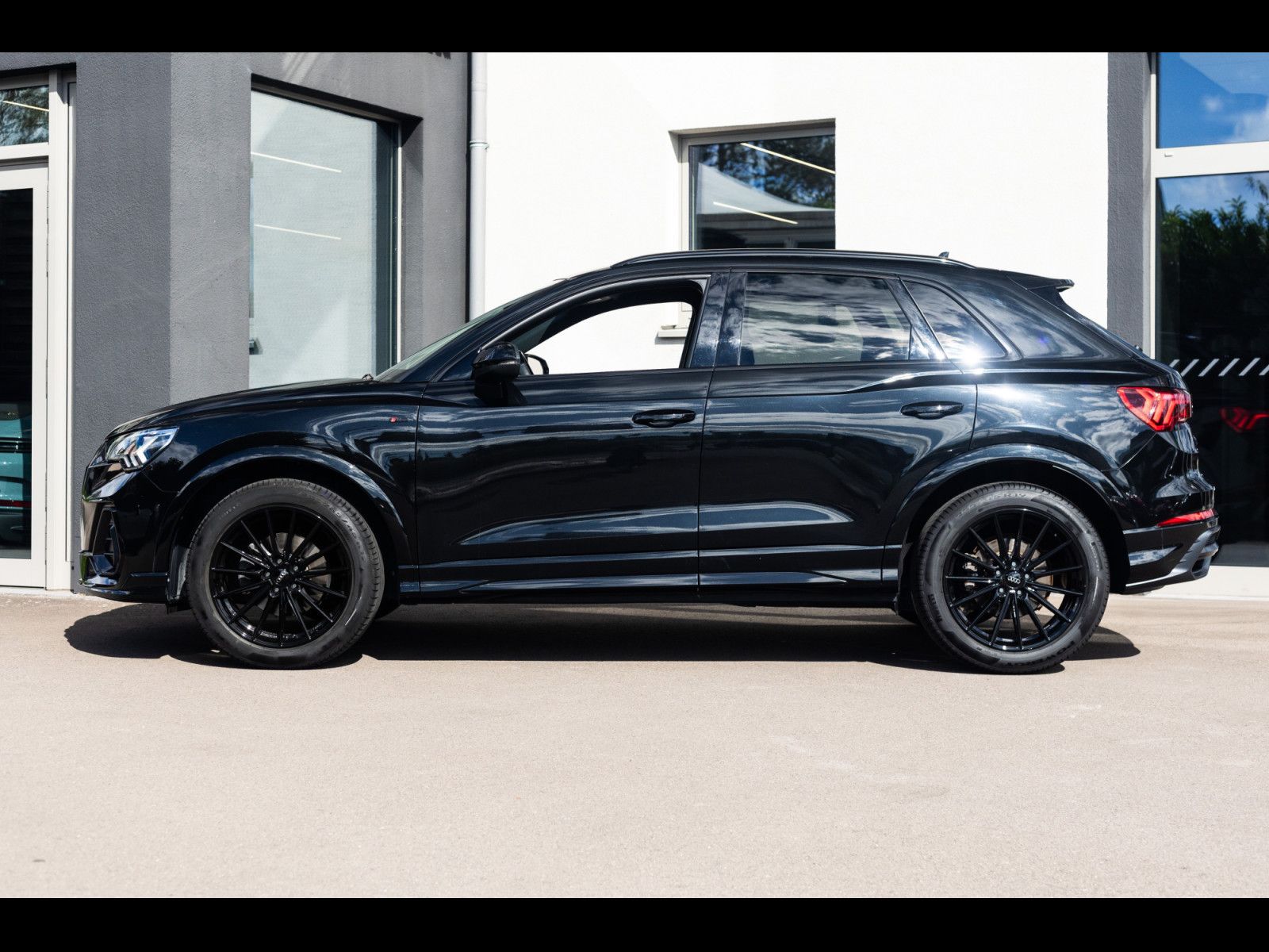 Audi Q3 35 TFSI S-TRONIC S-LINE°BUSINESS PACK°KAM°AHK imagem 2