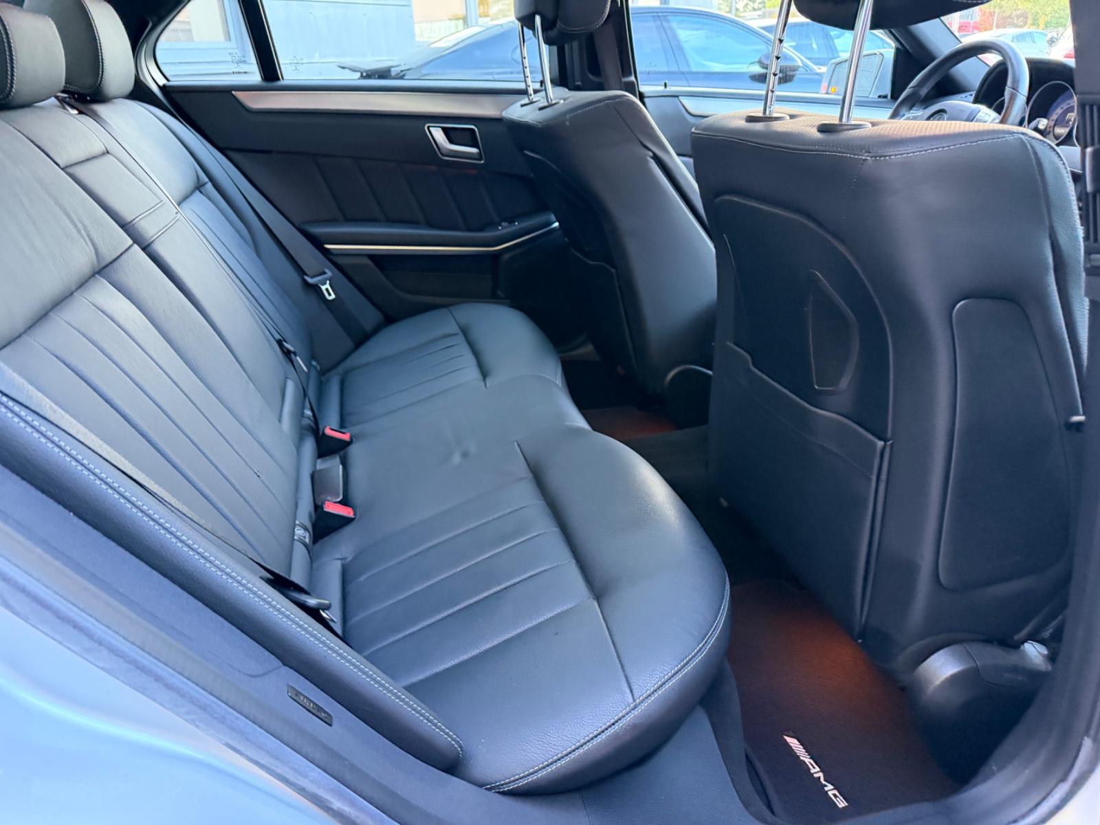 Mercedes-Benz E 500/ AMG LINE/PANO/SHZ/LEDER/MEMORY/LED