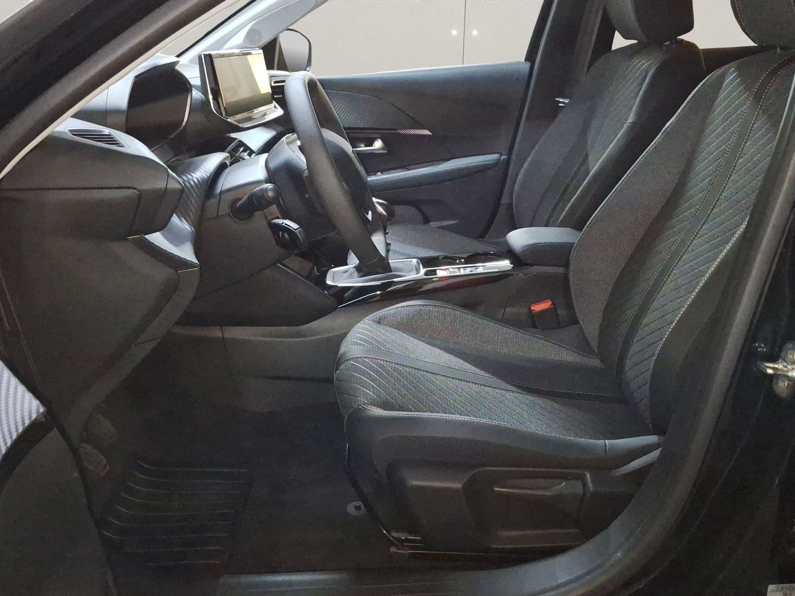 Peugeot 208 - Bild 8