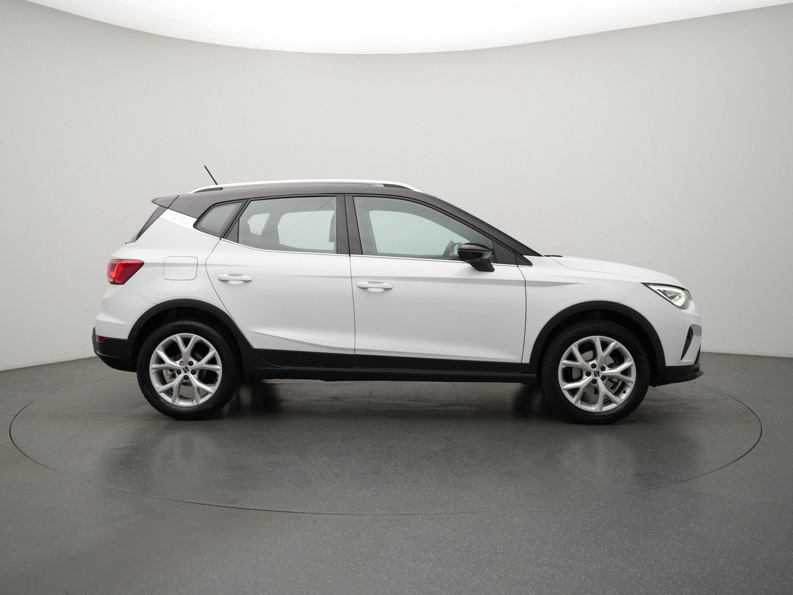 Seat Arona - Bild 3