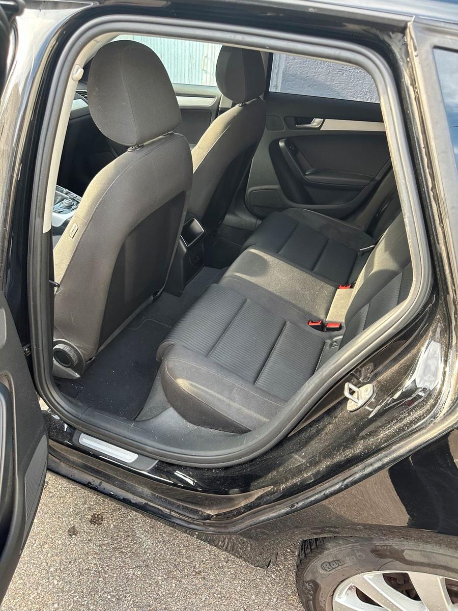 Audi A4 2015 — photo 7