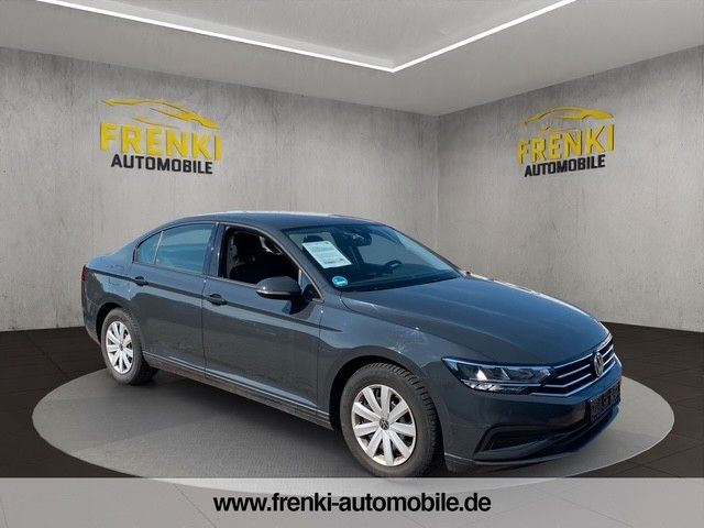 VW Passat Lim. Basis*NAVI*KAMERA*LED*