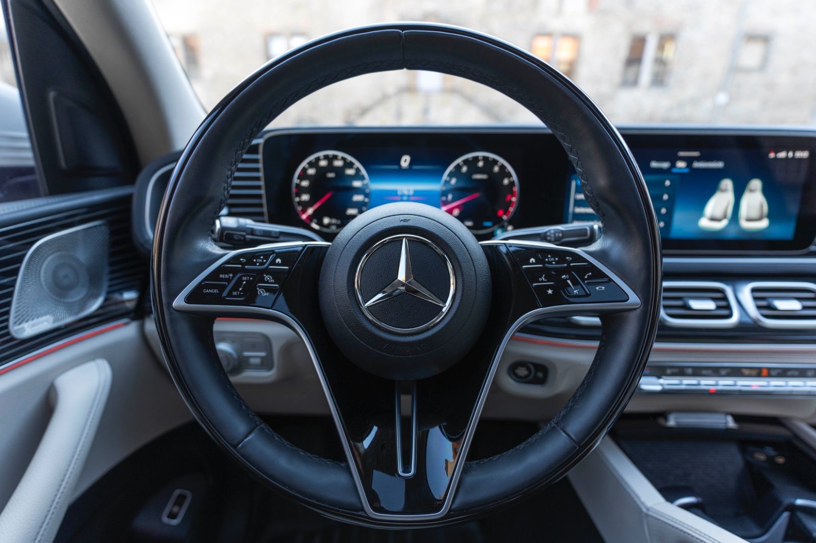 Fahrzeugabbildung Mercedes-Benz GLE 450 4Matic BURMESTER 360° MULTIBEAM PANO