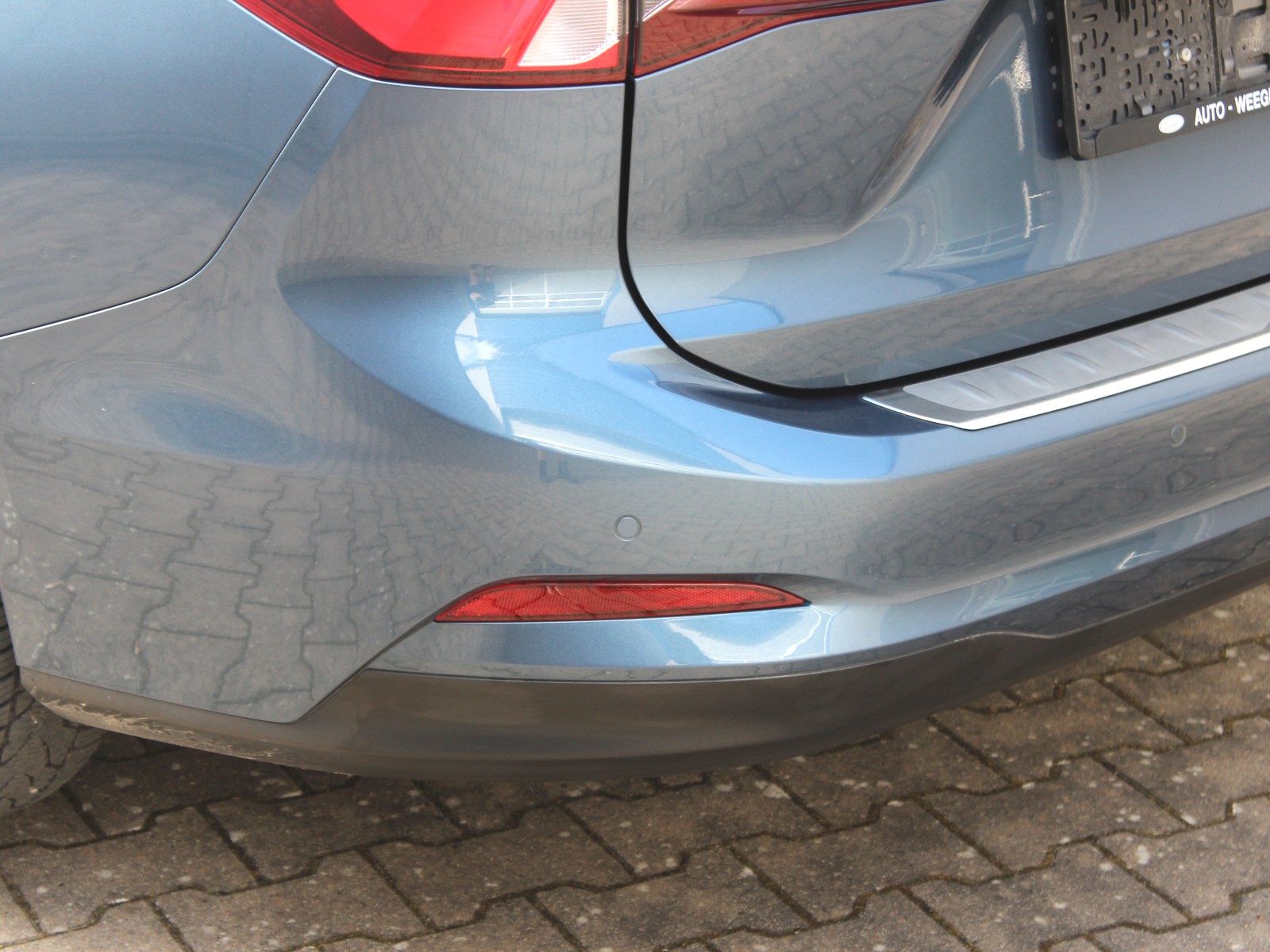 Fahrzeugabbildung Ford Focus Cool & Connect 1,0 EcoBoost Start/Stopp