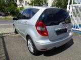 Mercedes-Benz A 160 ELEGANCE Autom-Klima-erst 84.000KM-Navi-ZV - gebrauchte Mercedes-Benz A 160 aus dem Jahr 2010