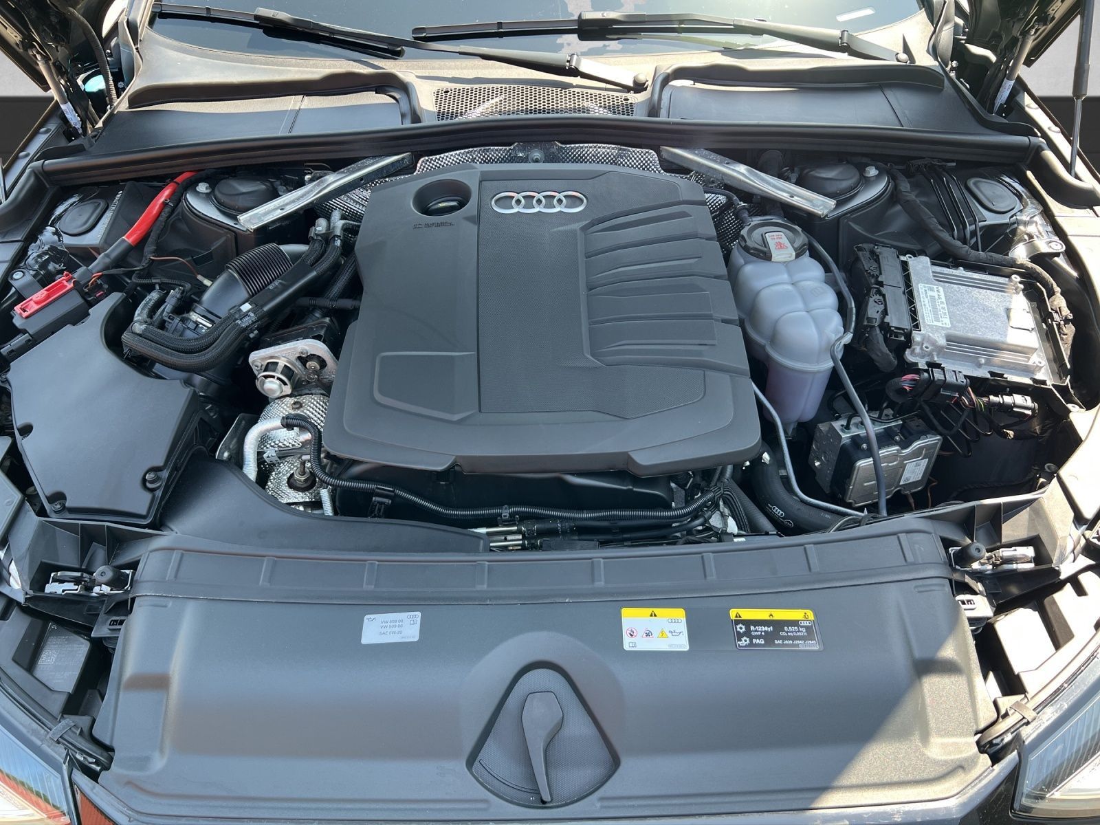 A4 Avant 2.0 TDI S-tronic*LED*AHK*ACC*Navi