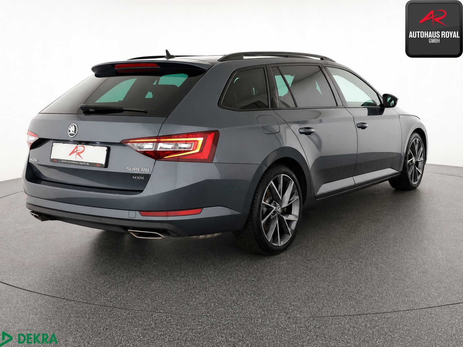 Skoda Superb Combi 2.0 TSI 4x4 SPORTLINE PANO CANTON foto 5