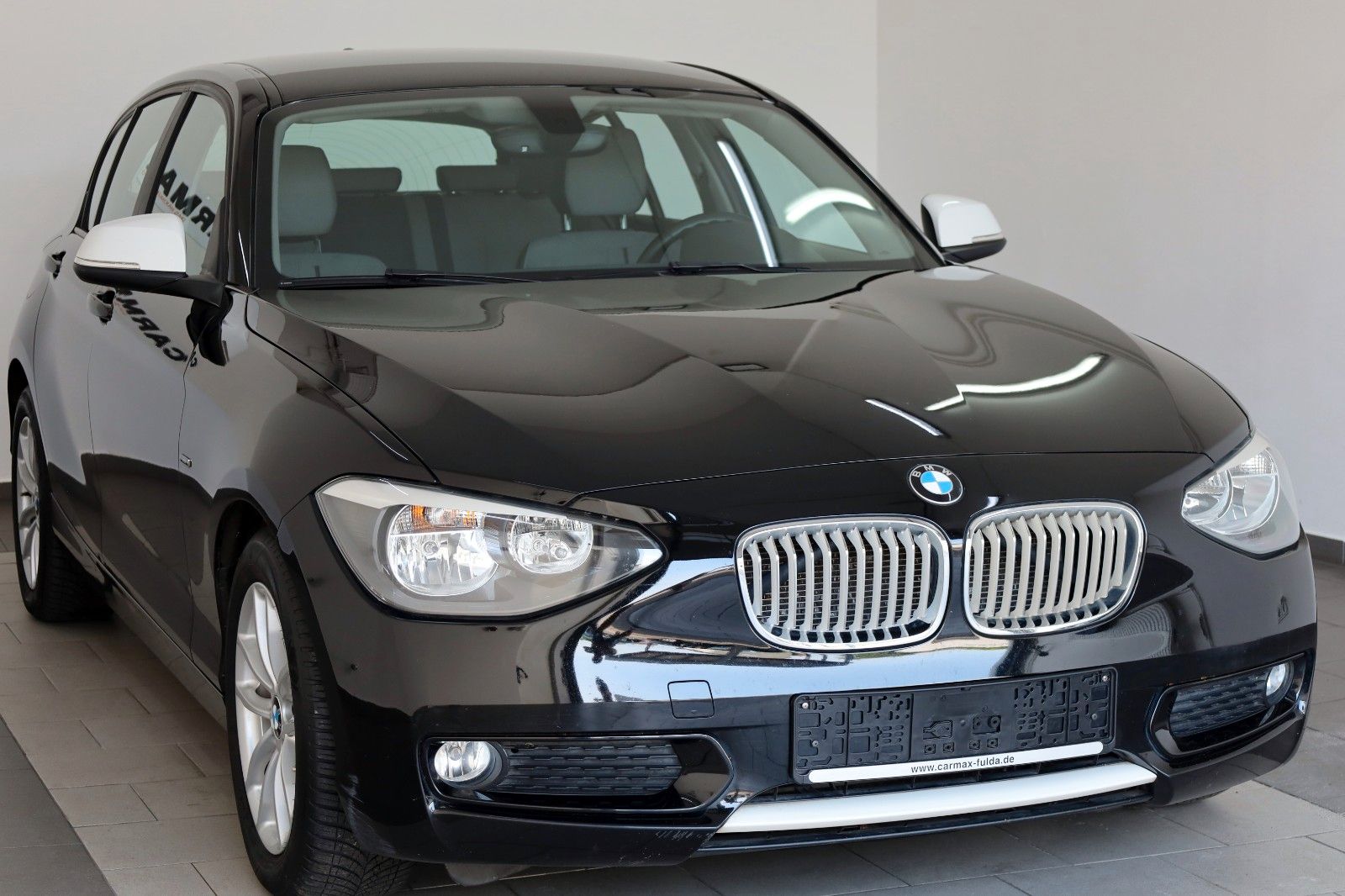 Fahrzeugabbildung BMW 116i Lim. 5-trg.  Urban Line SH,PDC,Allwetter