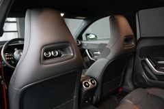 MERCEDES-BENZ A 35 AMG 4M*NIGHT*MULTIBEAM*TOTW*MBUX*KEY*