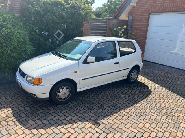 Volkswagen Polo 1.0 Standard