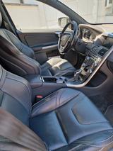Volvo XC60 D5 AWD Summum Geartronic  - Volvo aus 2015
