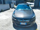 Opel Astra 1.7 CDTI 130CV Sports Tourer Cosmo - Opel Astra mit Diesel-Antrieb: Kombi, 1.7