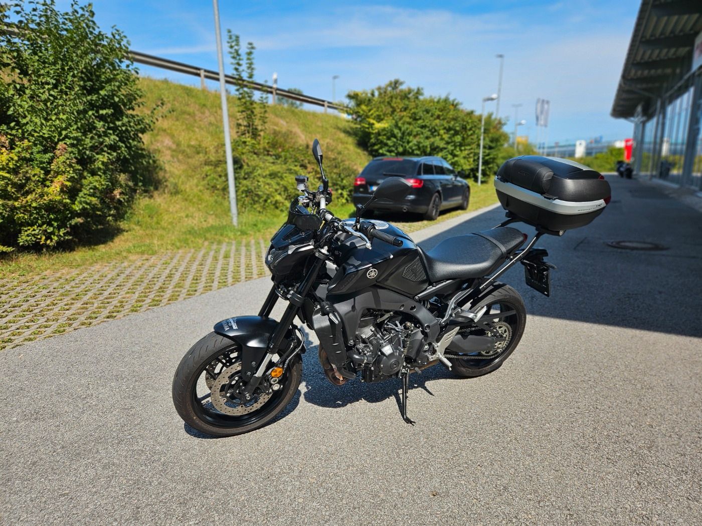 Fahrzeugabbildung Yamaha MT 09 Modell 2023