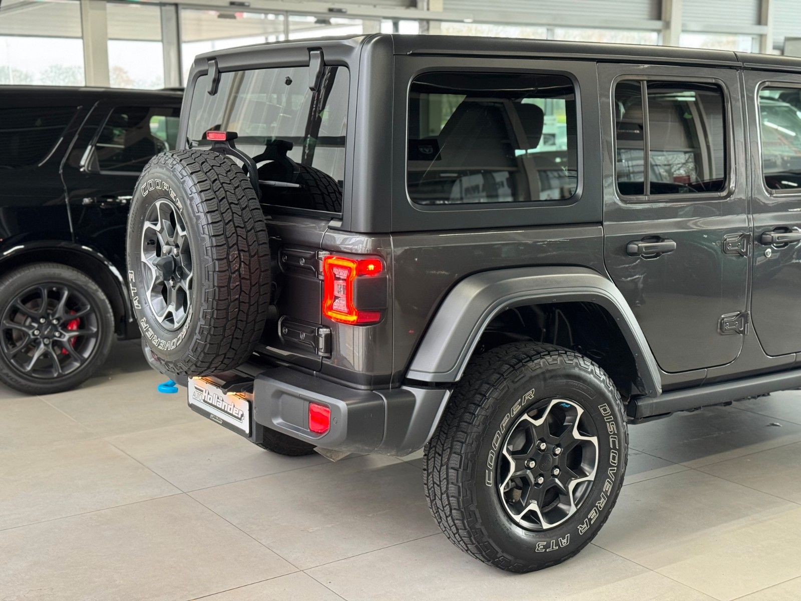 Fahrzeugabbildung Jeep Wrangler Unlimited 2.0 4xe Rubicon "DUAL-TOP"