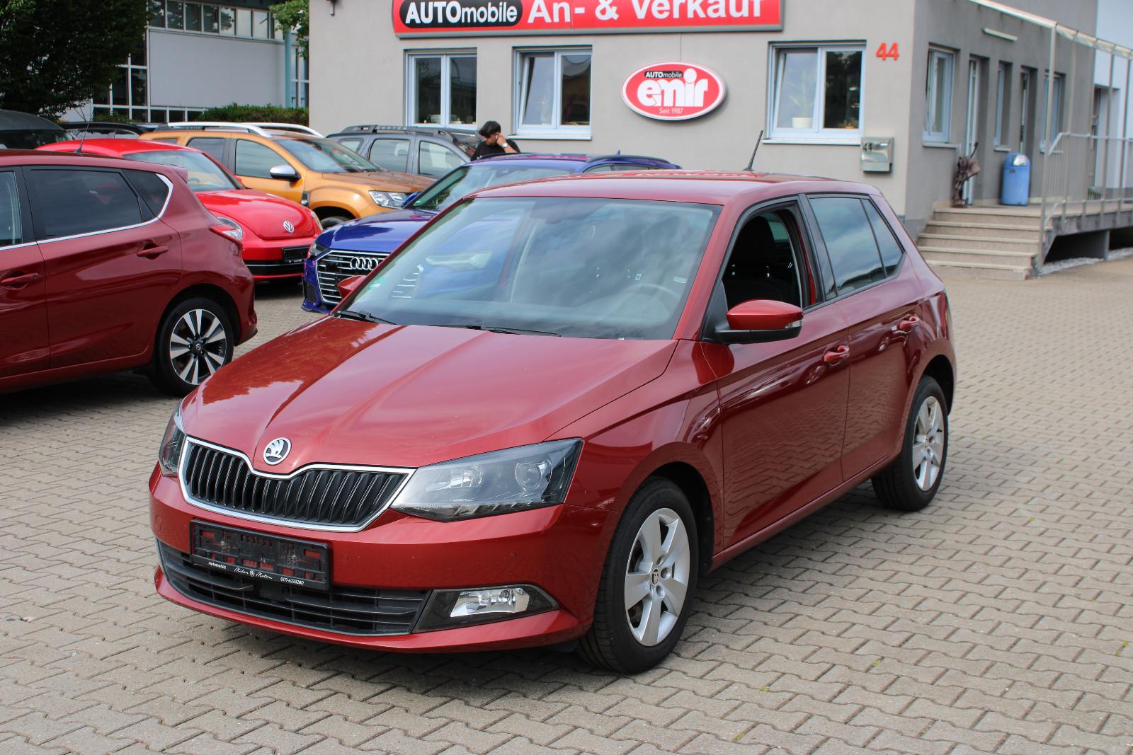 Skoda Fabia 1.2l TSI Keyless-Go,PDC,Apple,LED