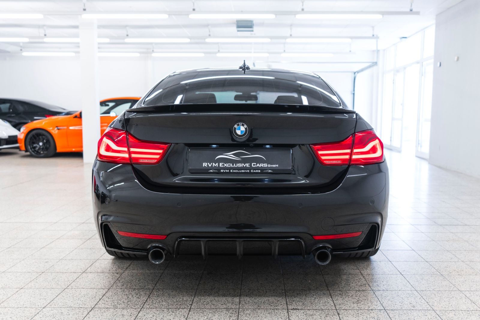 Fahrzeugabbildung BMW 440i GC M-Performance H&K LED CARPLAY KAM SHZ