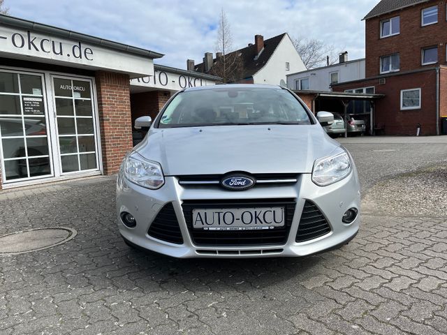 Ford Focus Lim. 1.0 Champ.Edition KLIMAA/5 TRG/HU:NEU