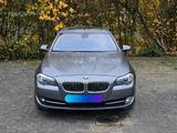 BMW F10 535i - deutsches Auto - fast voll Auss... - BMW 535 aus 2010: 535i