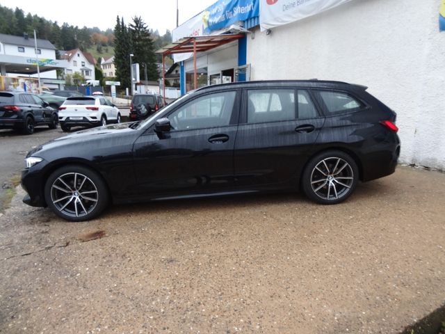 Fahrzeugabbildung BMW 318d/Curved-Display/1.Hd/150PS/Navi/PDC/