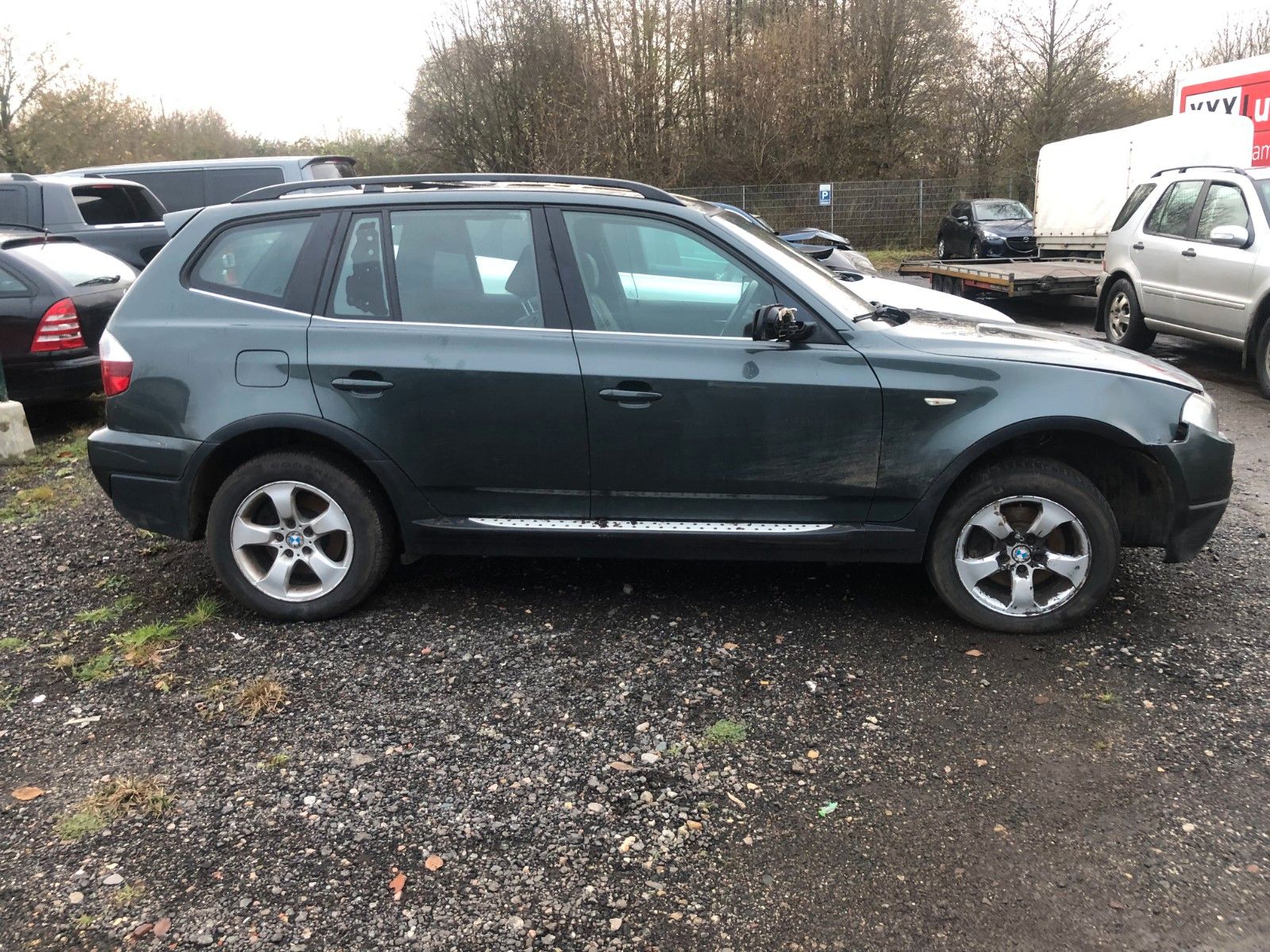 Fahrzeugabbildung BMW X3 3.0d Unfallschaden