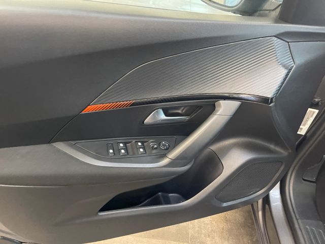 MYAUTOCENTER – Gebraucht- und Jahreswagen mit Werkstattservice in Pfaffenhofen Peugeot 2008 Active *Klima*Kamera*Navi*Bluetooth*DAB+*