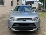Mitsubishi Outlander 2.2 DI-D Top ClearTec 4WD 7-Sitzer - Mitsubishi aus 2014