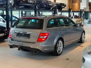Mercedes C 300 - 4
