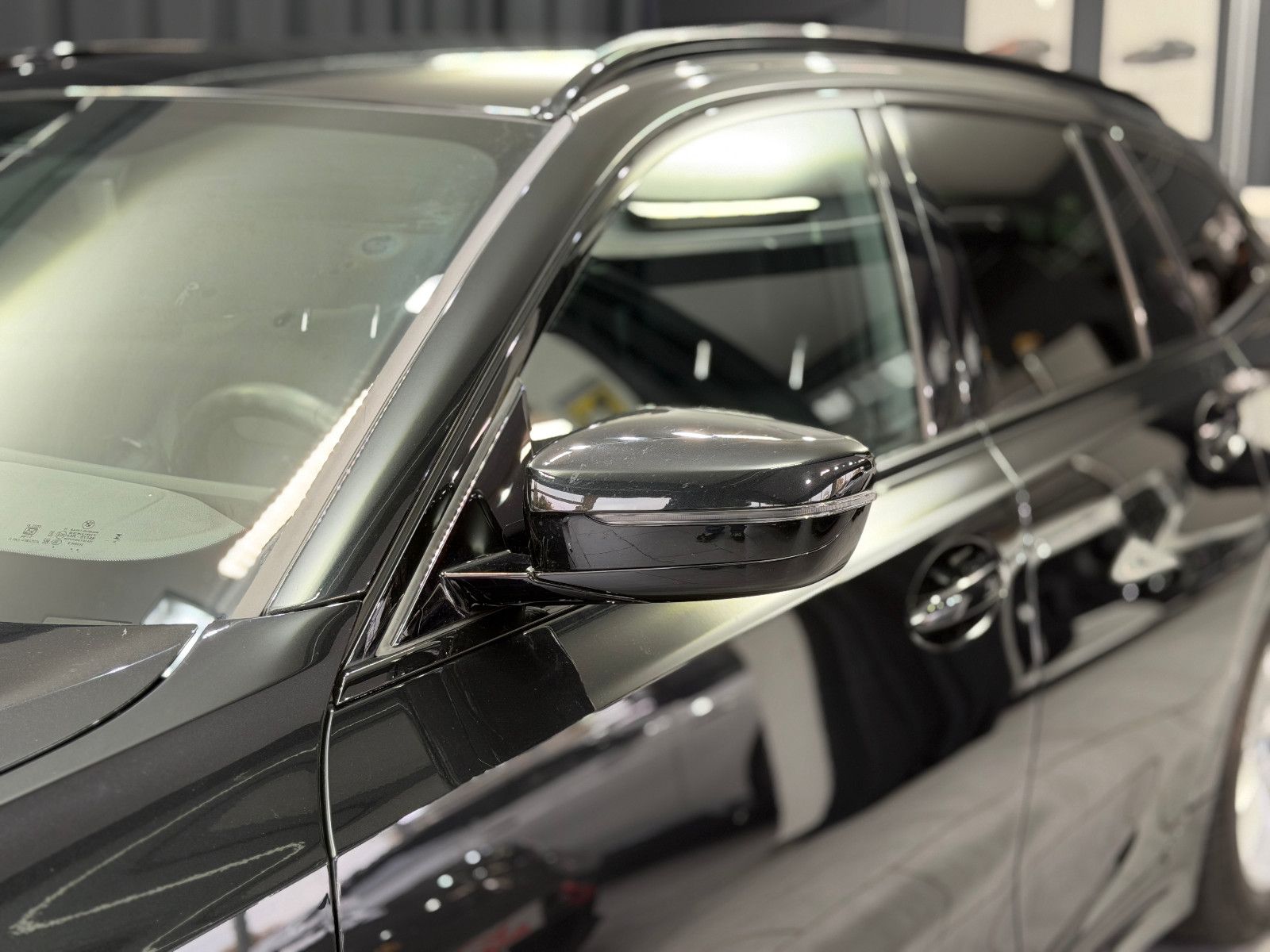 Fahrzeugabbildung BMW 320i Touring M Sport|HIFI|RF-CAM|ACC