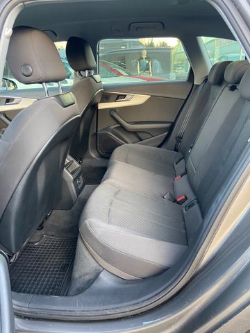Fahrzeugabbildung Audi A4 Avant 30 TDI HYBRID*NAVI*SHZ*STANDHZ.*8-FACH