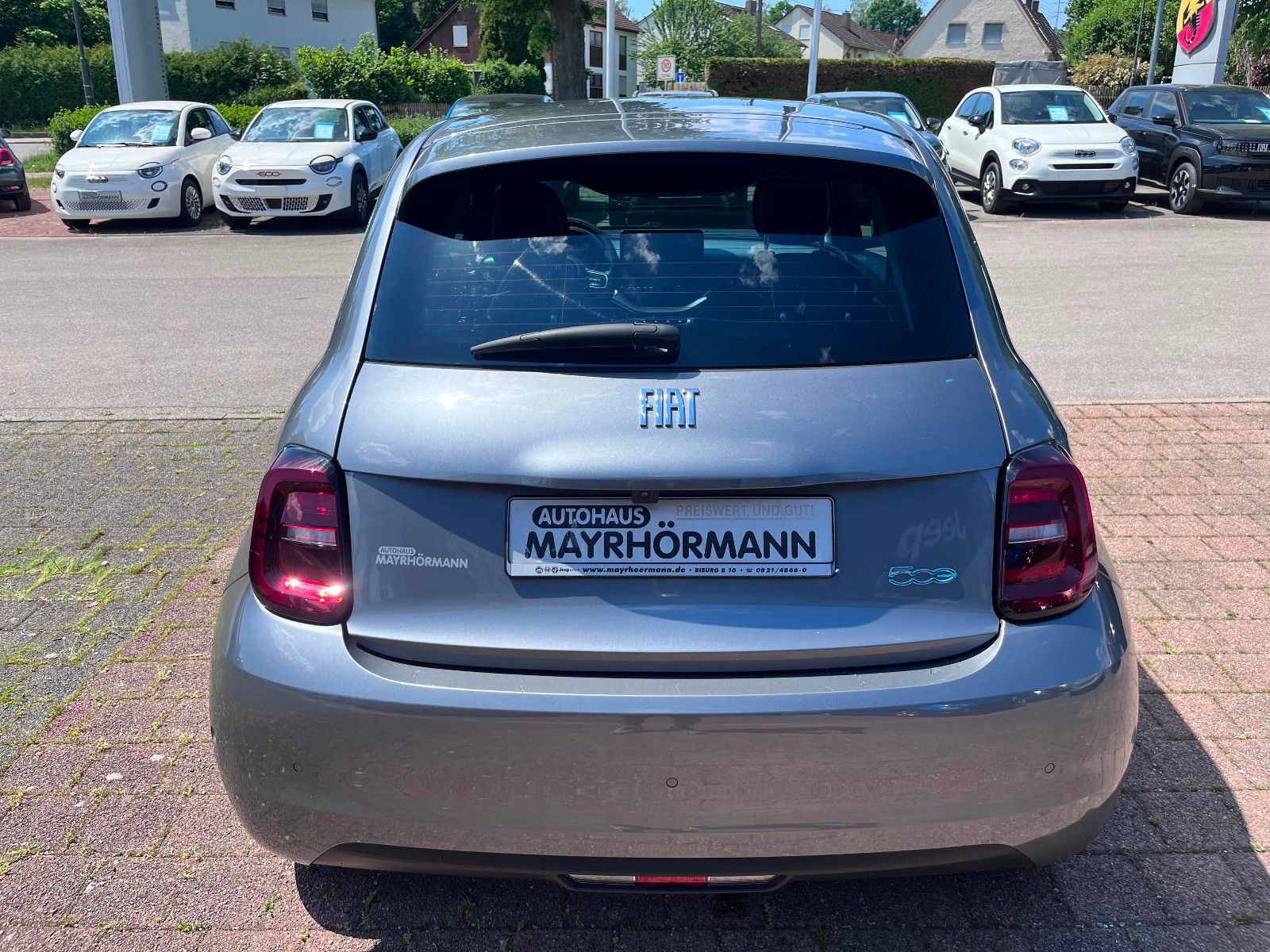 Fahrzeugabbildung Fiat 500e