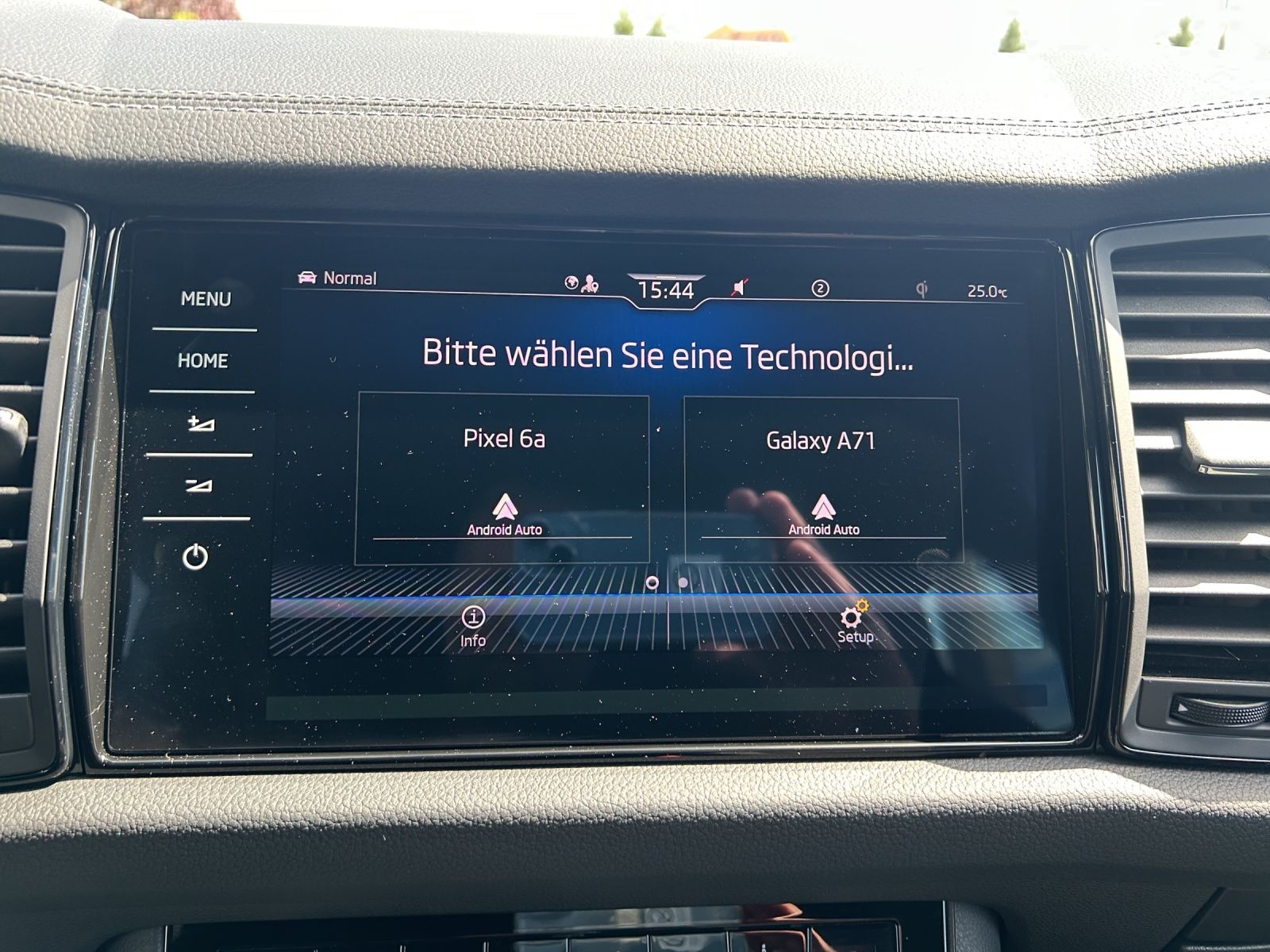 Fahrzeugabbildung SKODA Kodiaq TDI Sportline DSG 4x4 Matrix AHK Navi VC