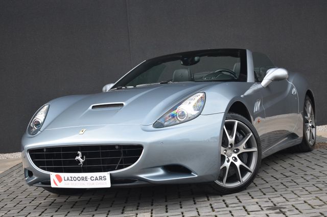 Ferrari California 4.3 V8 4-Sitzer - Full History