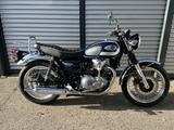 Kawasaki W800 / NEUWERTIG / NEUER SERVICE !!