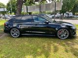 Audi RS6 RS 6 Avant 4.0 TFSI quattro performance - Audi RS6: Schwarz