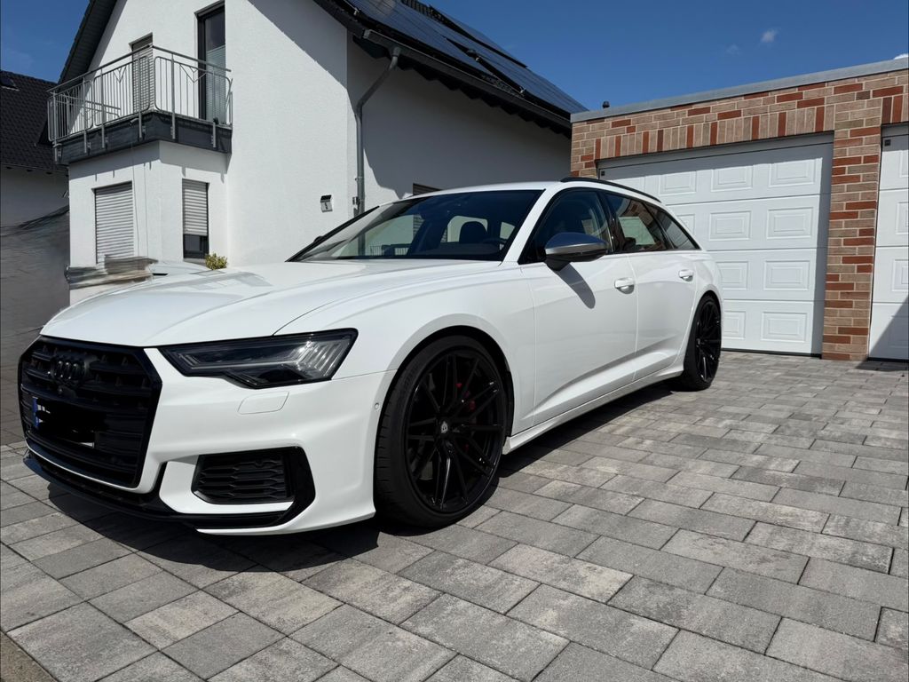 Image of Audi S6