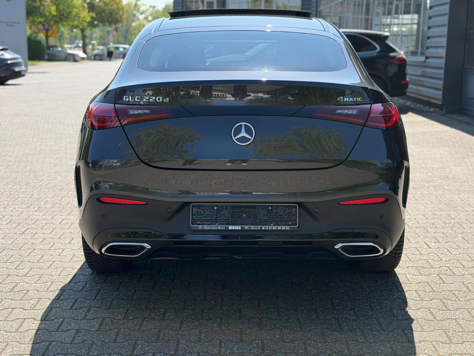 Mercedes-Benz GLC 220d 4Matic Coupe AMG PANO DIGITAL LIGHT 360