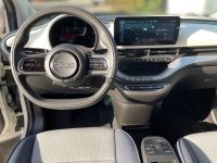 Fiat 500e Cabrio 42kWh Icon DAB CARPLAY SITZHZG NAVI - Image