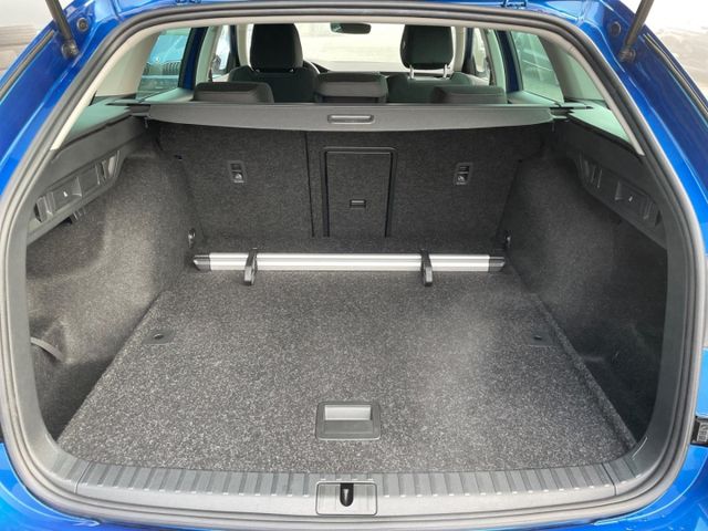 Octavia Combi Style 1.5 TSI DSG, Kamera, Navi, L