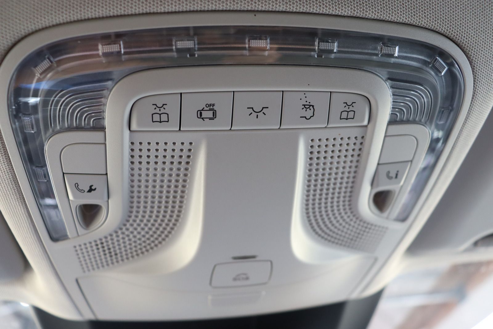 Fahrzeugabbildung Mercedes-Benz V 250 d lang 4-Matic * PDC * Navi * SHZ