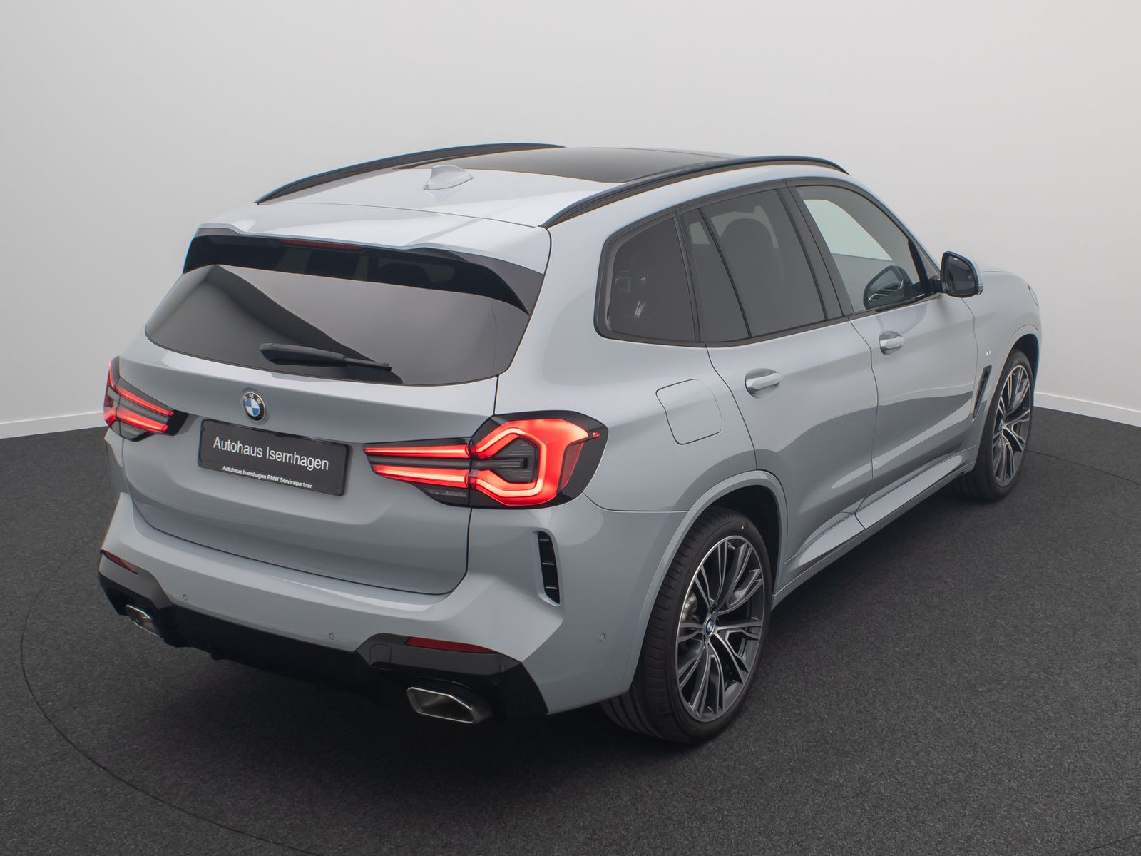 Fahrzeugabbildung BMW X3 xD30i M Sport Panorama 360&deg; Laser HUD 21Zoll