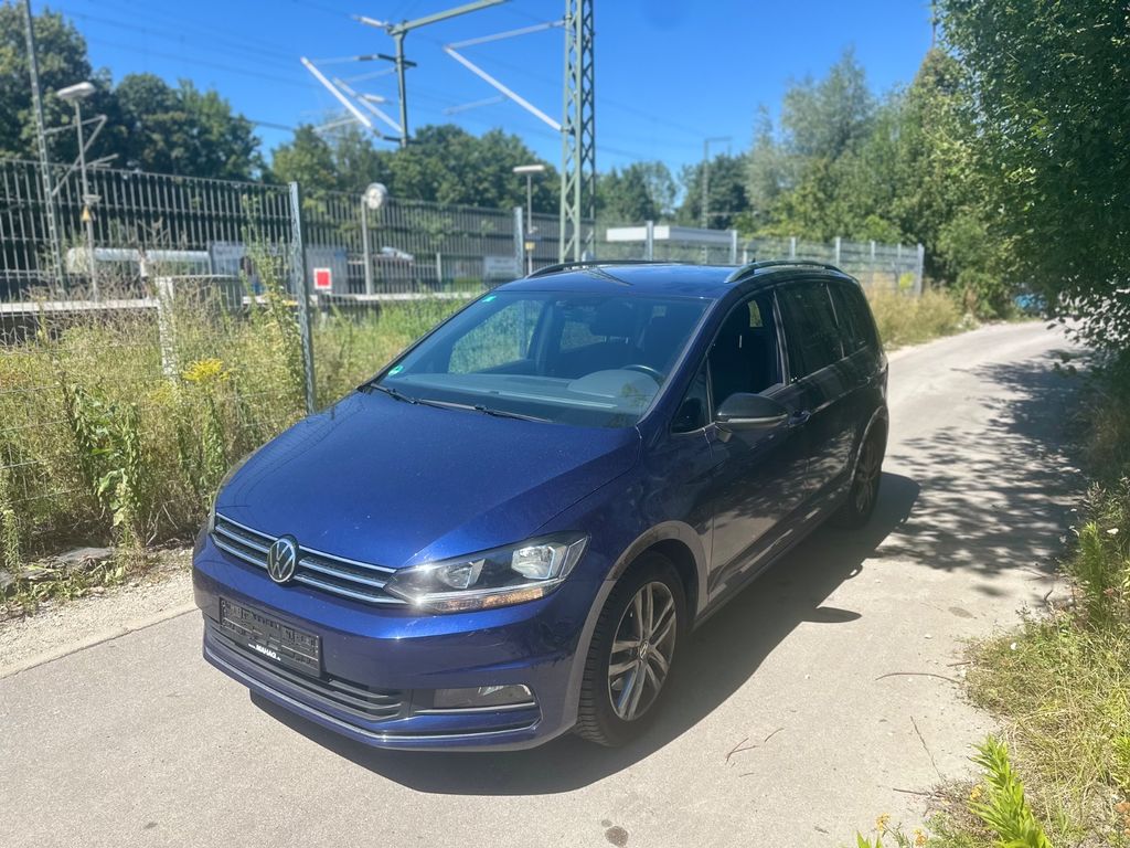 Image of Volkswagen Touran