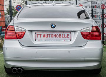 Fahrzeugabbildung BMW Lim. 330d xDrive  |LEDER|PDC|XENON|SHZ|
