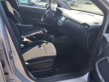 Opel Crossland (X) - 12